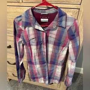 Columbia Women’s Burgundy, purple & Pink Plaid Shirt